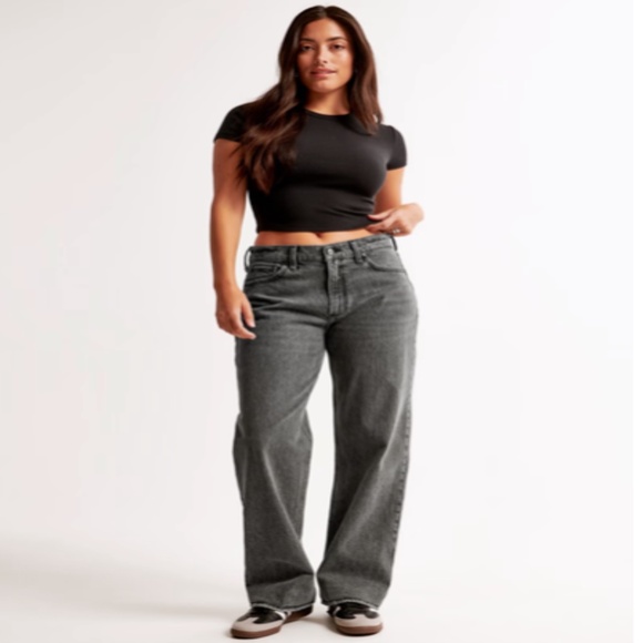 NWT A&F Curve Love Low Rise Baggy Jean - Picture 3 of 9